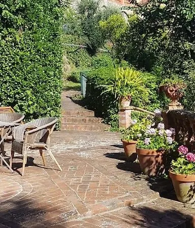 La Vignetta Con Giardino Semesterbostad